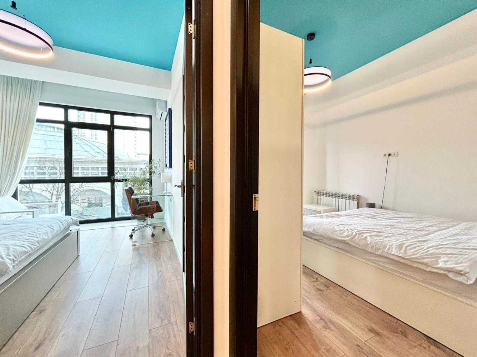 City Center - Next To Holiday Inn -2Br Apartment Tbilisi Ngoại thất bức ảnh